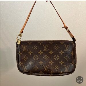 Authentic Louis Vuitton pochette bag
